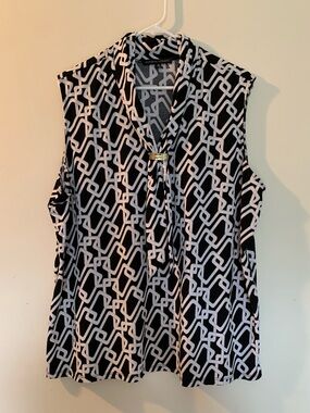 Adrienne Vittadini Sleeveless Top Draped Scarf Women’s 2X V-Neck Hardware Bar